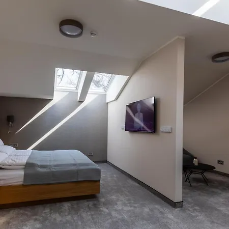 Basch House 1887 Rooms, 4*